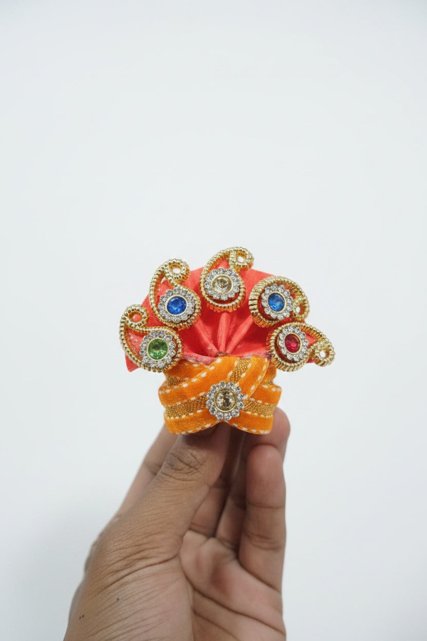 Mukut (size 3)