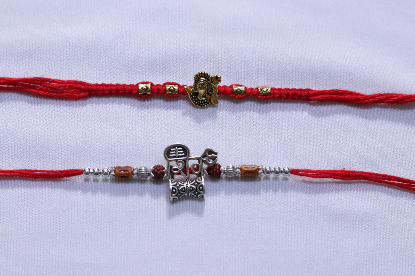 Divine Rakhi Set