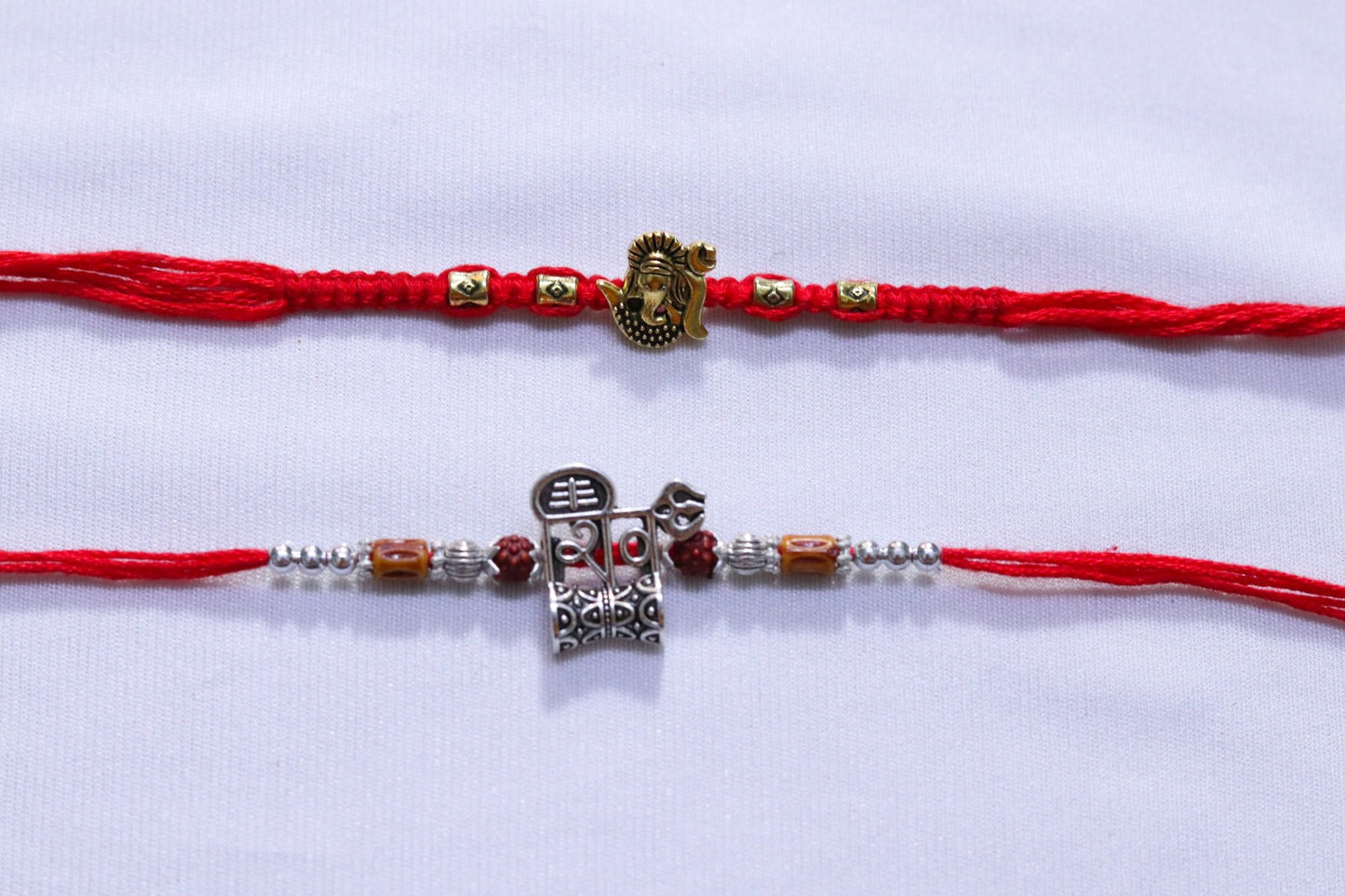 Divine Rakhi Set